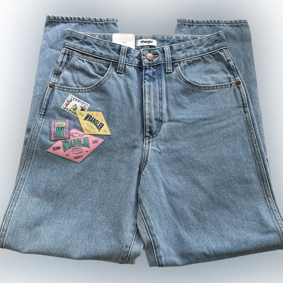 NWT Wrangler Body Bespoke Retro Patch Jeans Size 28